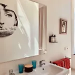 Belle De Nuit 民宿 *