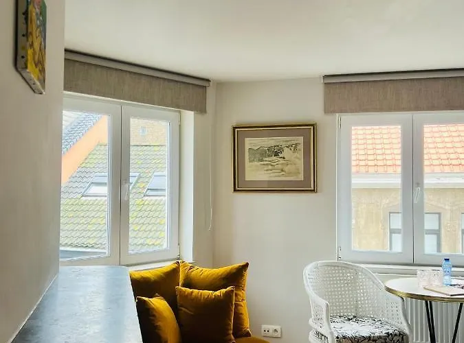 Belle De Nuit 奥斯滕德