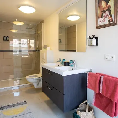 Δωμάτια σε οικογενειακή κατοικία Belle De Nuit *